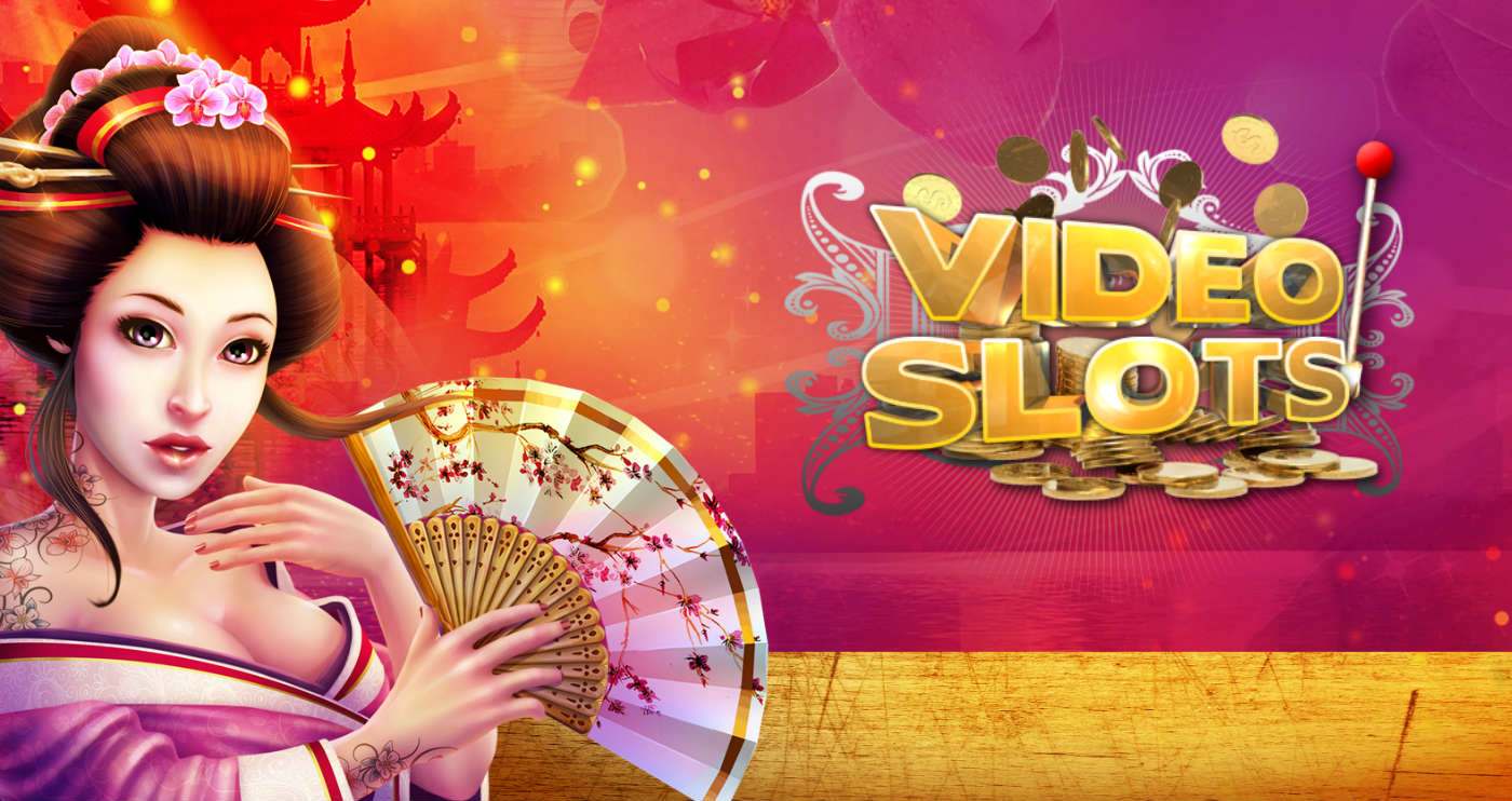 VideoSlots-Casino-Woman-Fan-1400-742